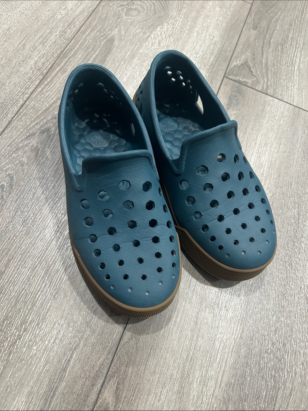 Kids Slip-On Water Shoes in Teal with Brown Trim